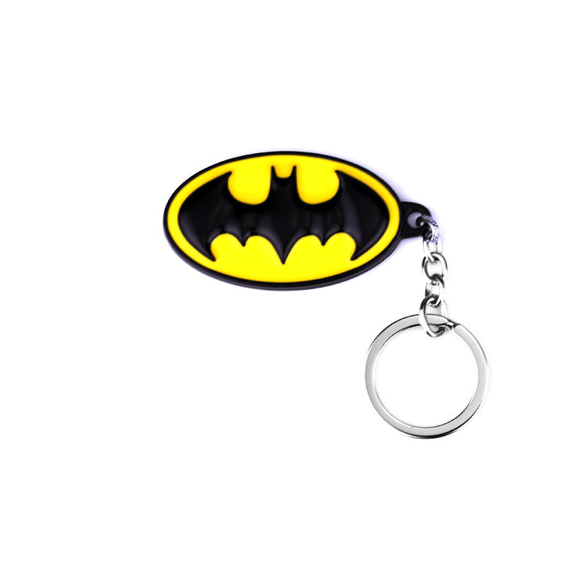 Carabiner Keychain - พวงกุญแจโลหะรูปวงรีสีดำและสีเหลือง ดีไซน์รูปค้างคาว ทันสมัย เท่ห์ ใช้ได้กับกุญแจรถ กระเป๋าเป้สะพายหลัง